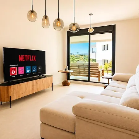 Modern Luxury - Camarate Hills Estepona